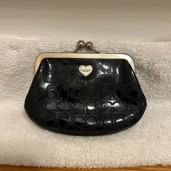 Vintage Coach Perorated Kisslock Coin Wallet - VERY GOOD CONDITION! - Picture 1 of 9
